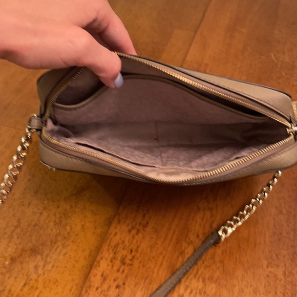 Crossbody - Picture 2 of 4